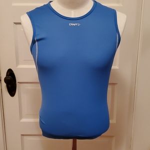 Mens tank cooling baselayer